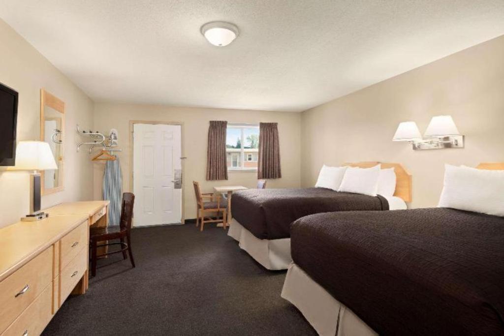 Thriftlodge Moose Jaw Extérieur photo